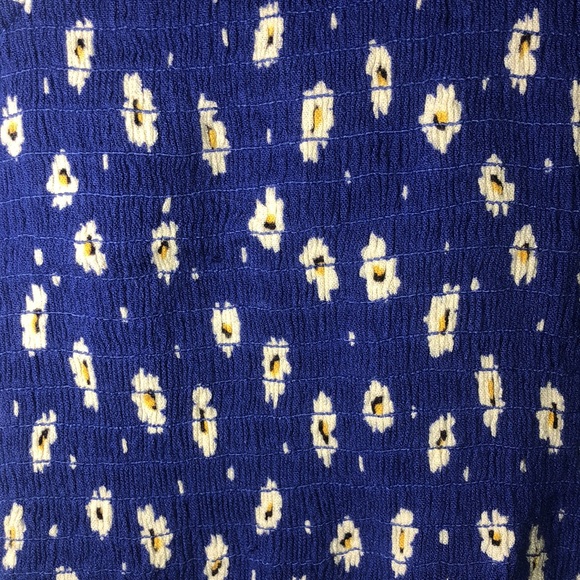 Blue summer tube top with flower print - Picture 2 of 3